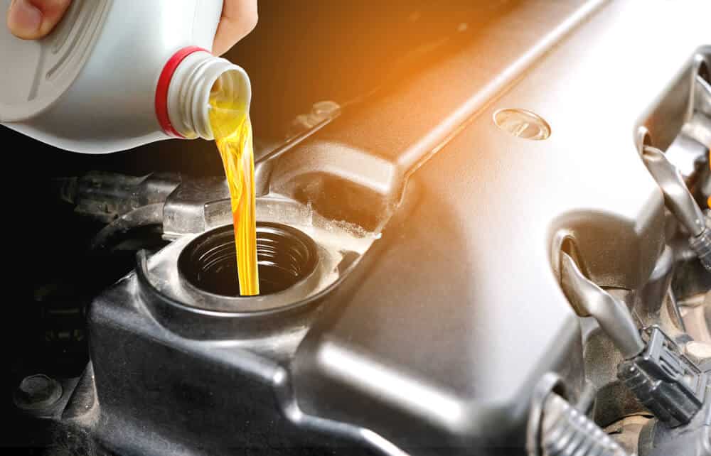 how long does engine oil last
