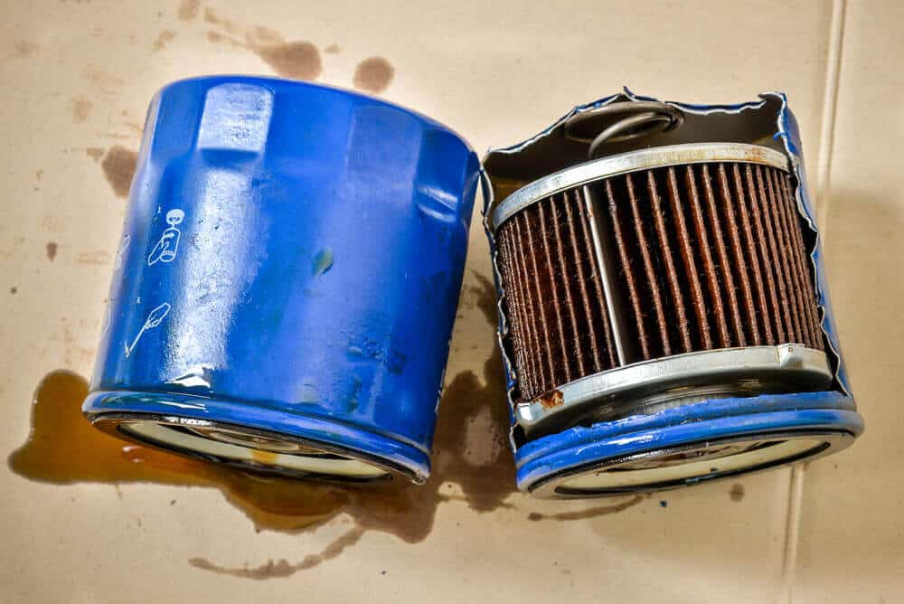 can a clogged oil filter cause low oil pressure